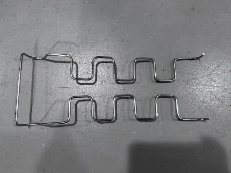 Automotive Seat Double Zigzag Spring Bending Sample | BELAN Wire Bending Machine Precision Case
